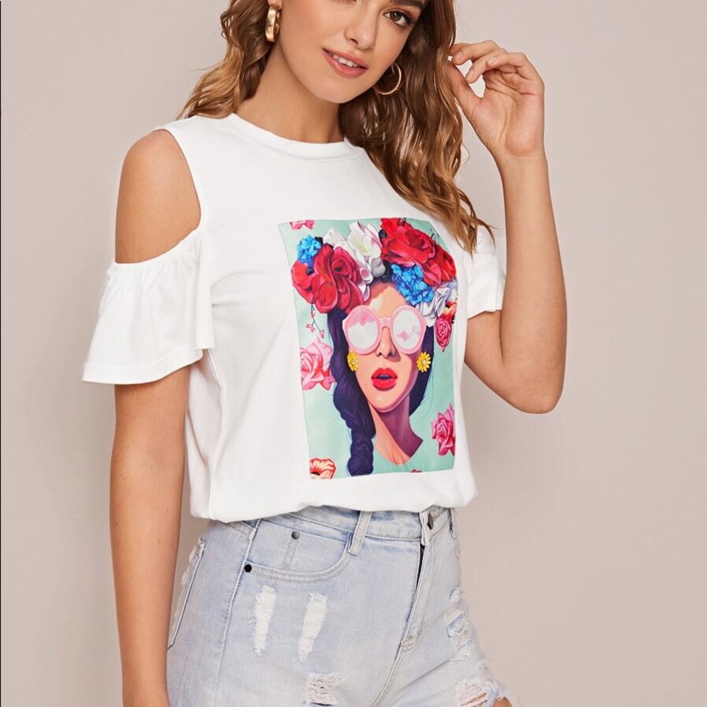 BNWT Cold Shoulder Graphic Top XL - Picture 3 of 7